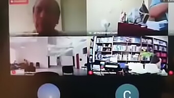 Advogado Esquece De Desligar A Webcam Durante Videoconferência Do Zoom