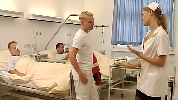 Porno Clasic German: O Clinică De Plăcere